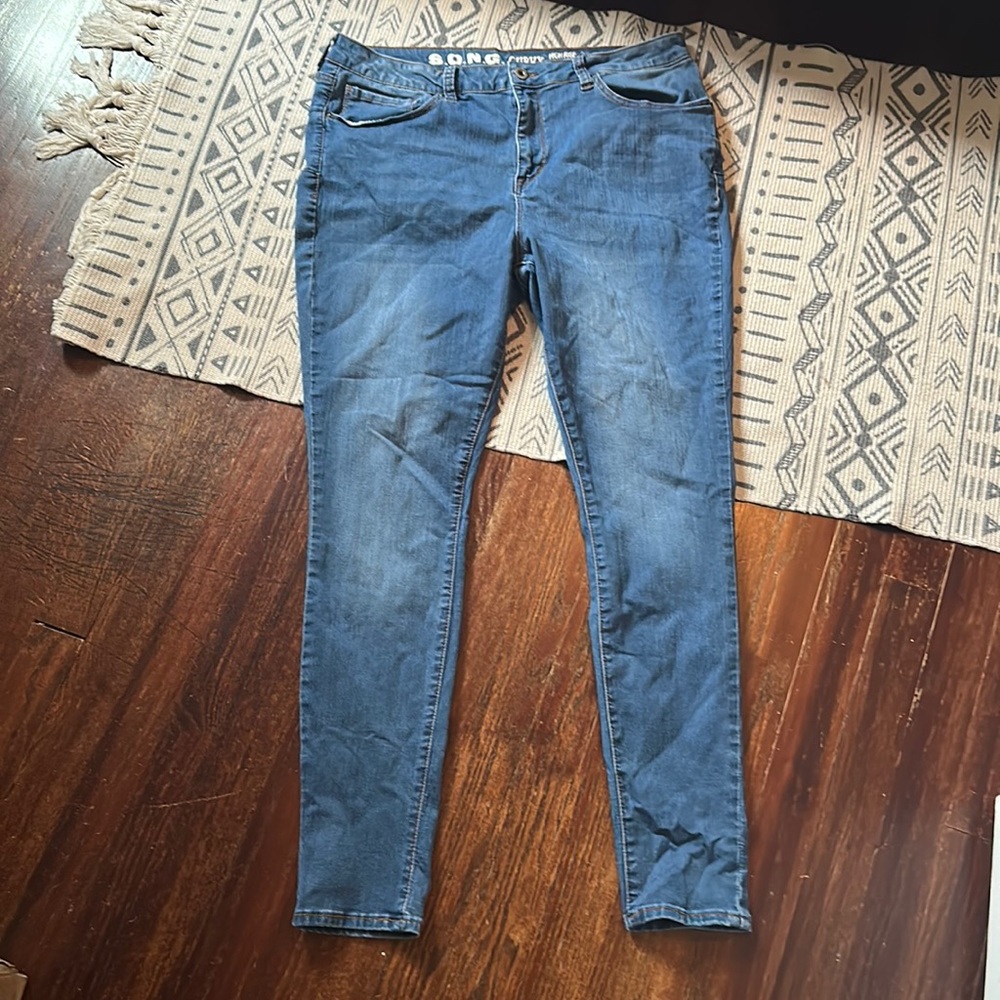 S.O.N.G. Curvy High-rise Skinny Ankle Women’s sz 17/33 Jean
